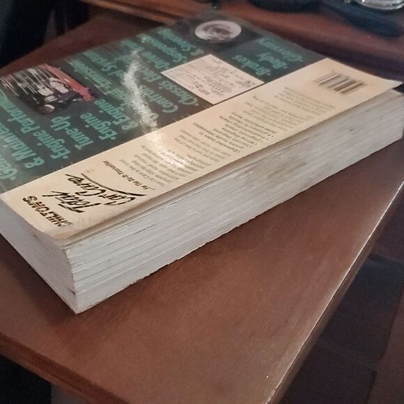 Chilton's Jeep Wagoneer Comanche Cherokee 1984-96 Repair Manual - Picture 7 of 8